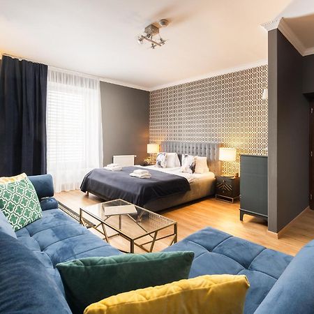Wine & Wellness Hotel Besedni Dum Valtice Kültér fotó