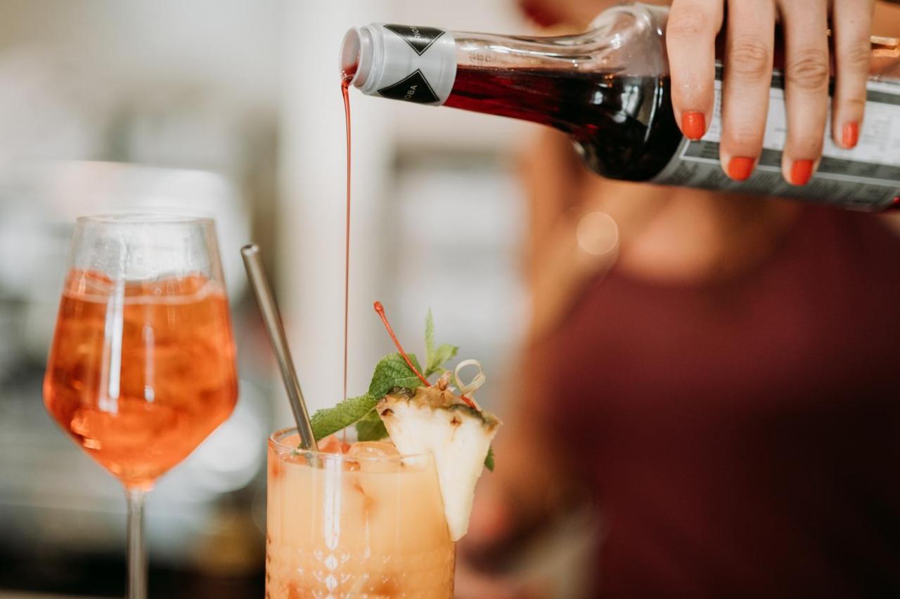 Wine & Wellness Hotel Besedni Dum Valtice Kültér fotó