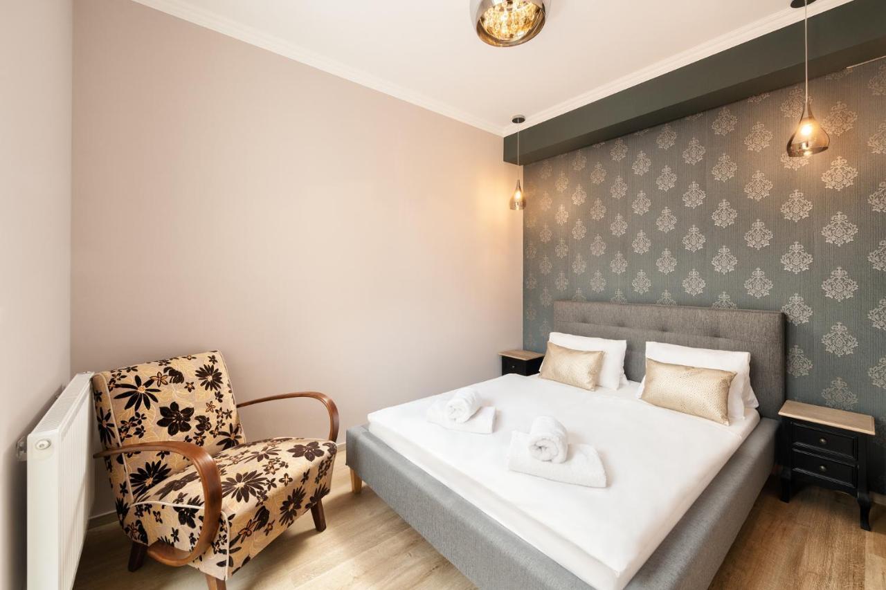 Wine & Wellness Hotel Besedni Dum Valtice Kültér fotó