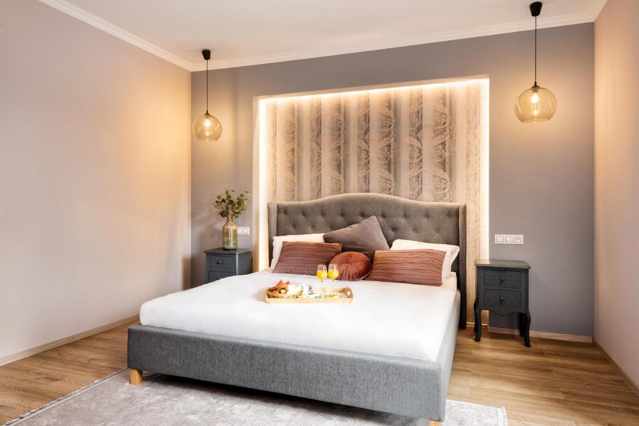 Wine & Wellness Hotel Besedni Dum Valtice Kültér fotó